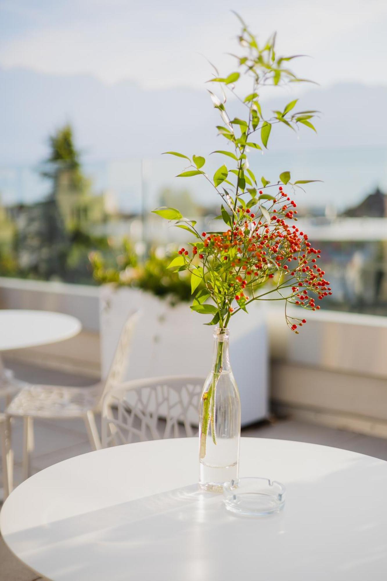 Base Vevey Hotel Ngoại thất bức ảnh