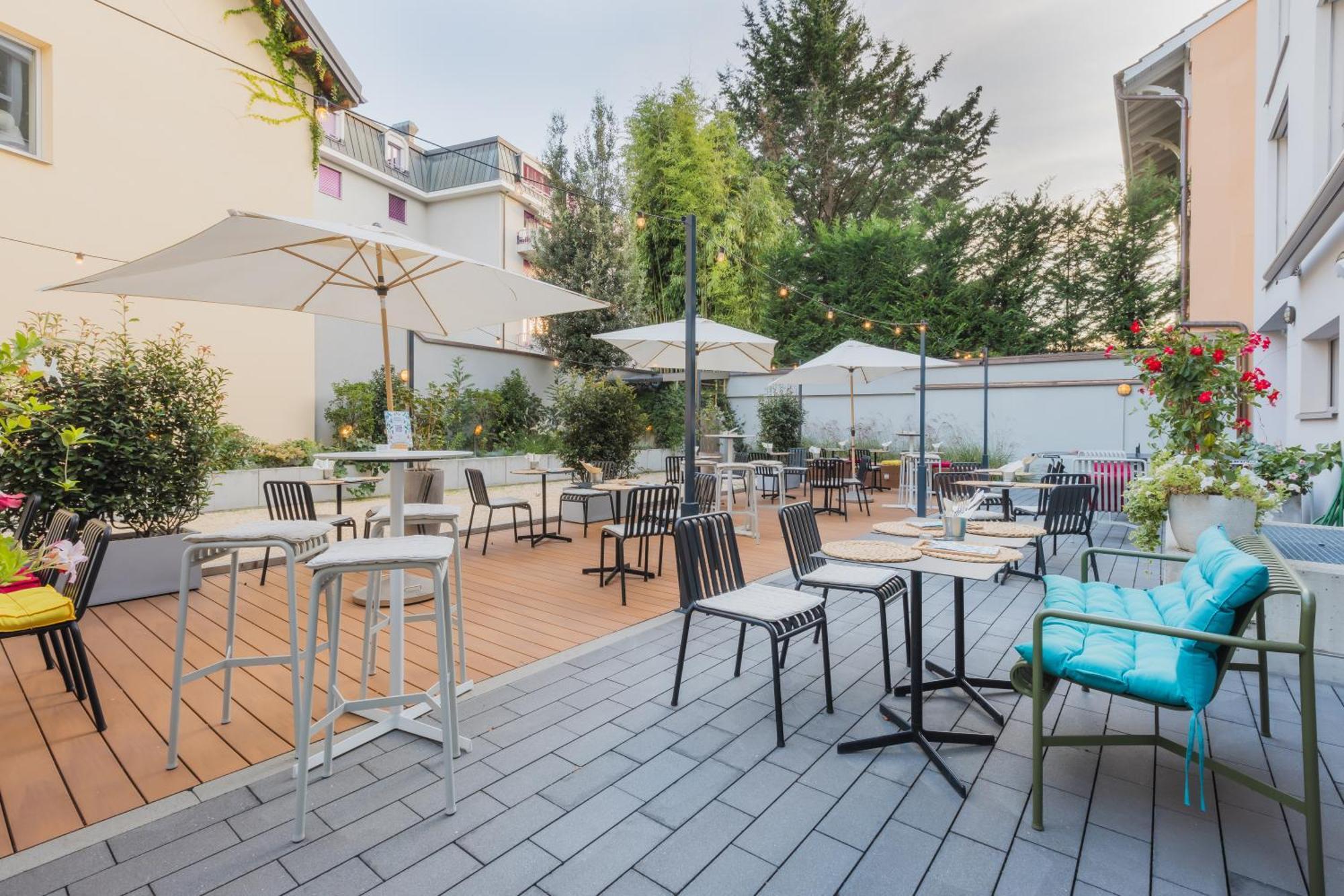 Base Vevey Hotel Ngoại thất bức ảnh